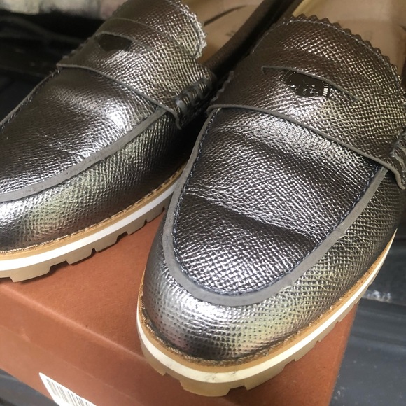 Coach Peyton Gunmetal Loafers Leather Worn Once 8 in box - Picture 5 of 5